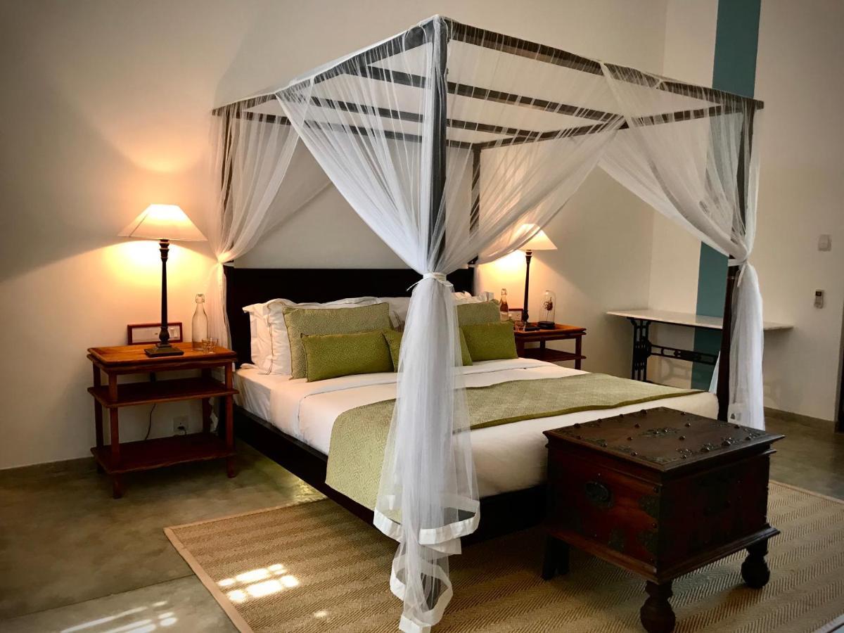 The Postcard Galle Exterior photo